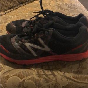 New balance 310 trail shoe men’s size 11